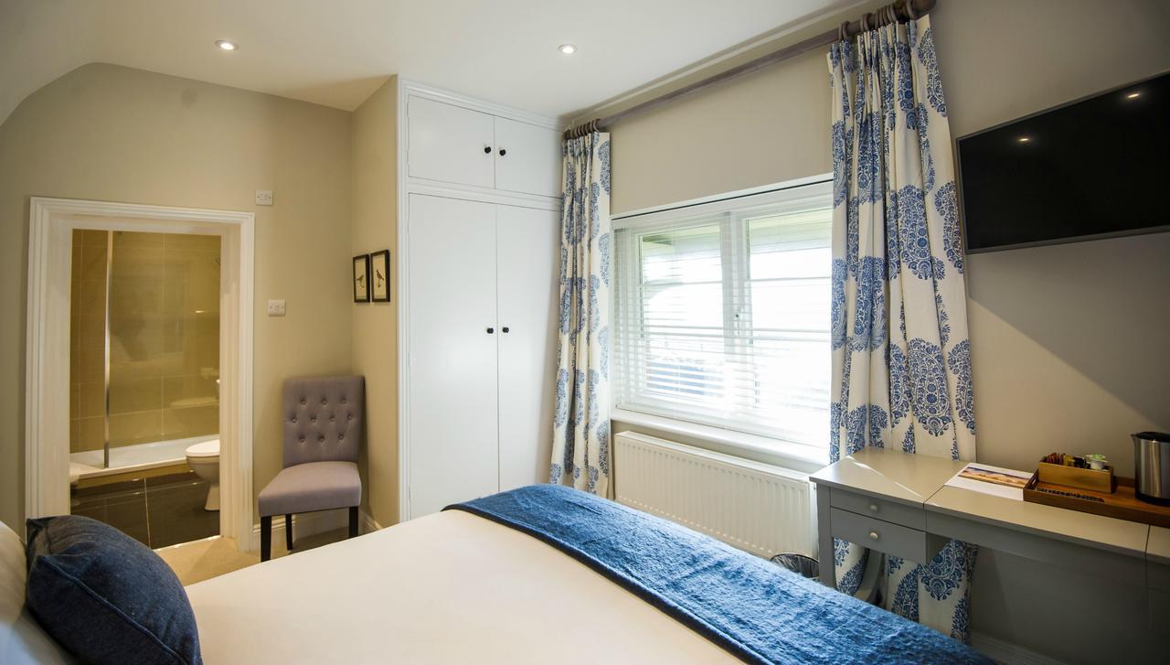 Cowdray Lodge Midhurst Buitenkant foto