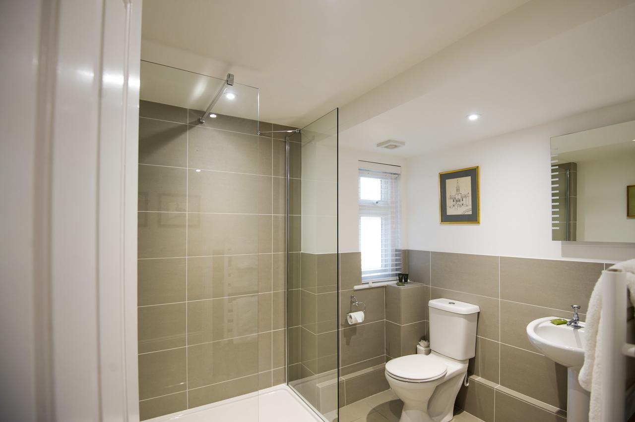 Cowdray Lodge Midhurst Buitenkant foto